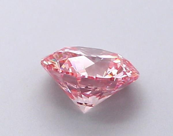 0.9-Carat Round Shape Lab Grown Diamond